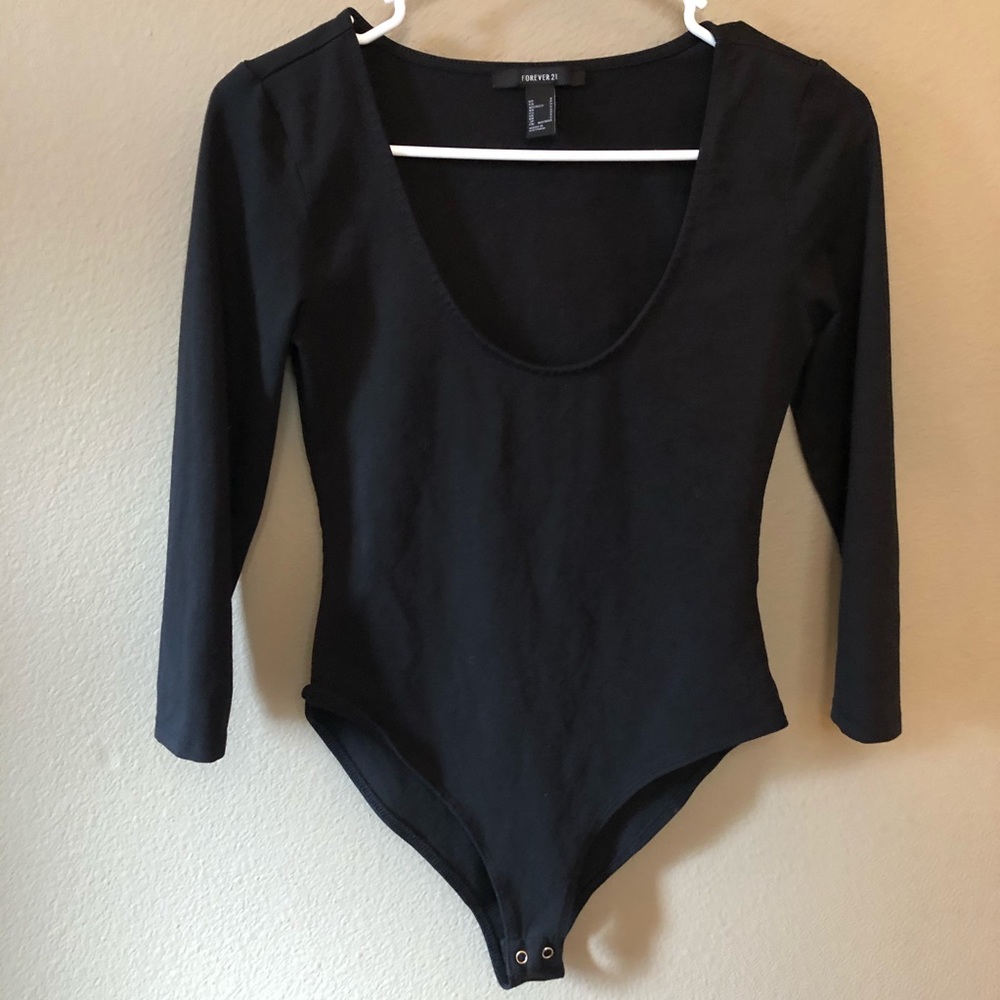 Foreve21 scoop neck long sleeve one-piece